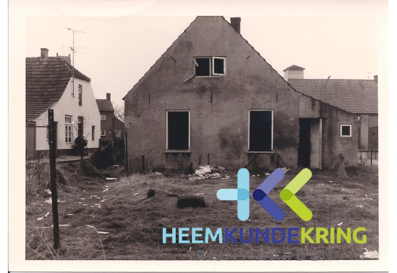 Nieuwstad Lobith sloop twee panden1973 (2)